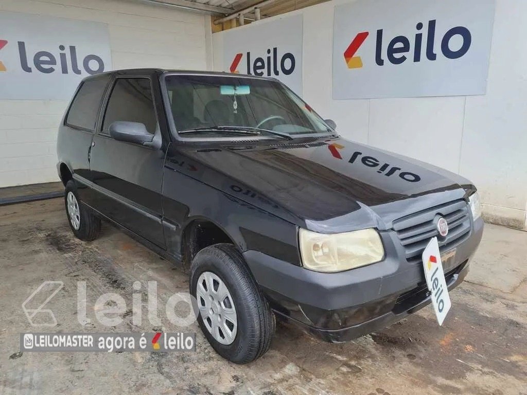 FIAT UNO MILLE ECONOMY (2P/4P) ANO 2011