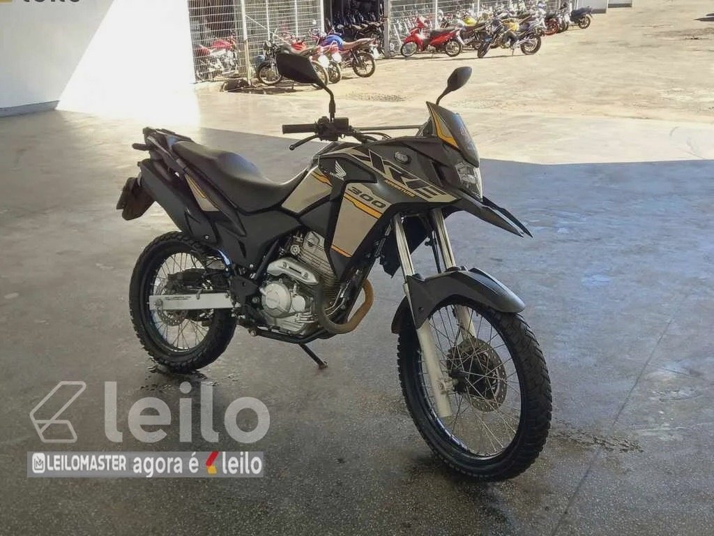 HONDA XRE 300 ABS ANO 2023