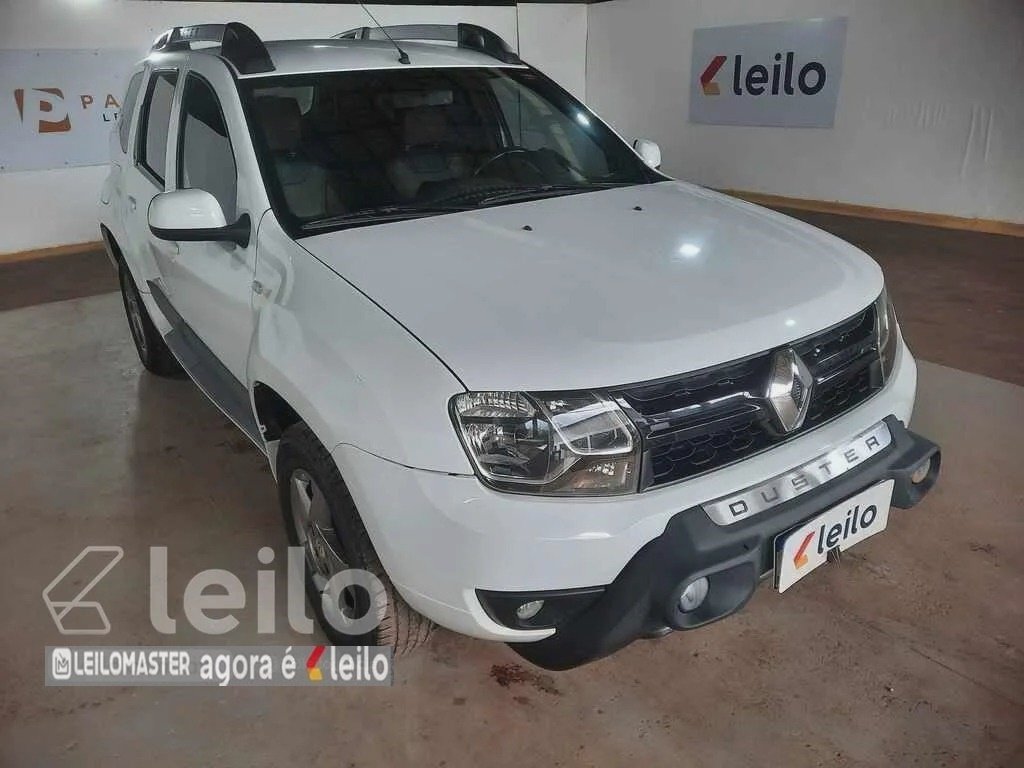 RENAULT DUSTER D ANO 2017