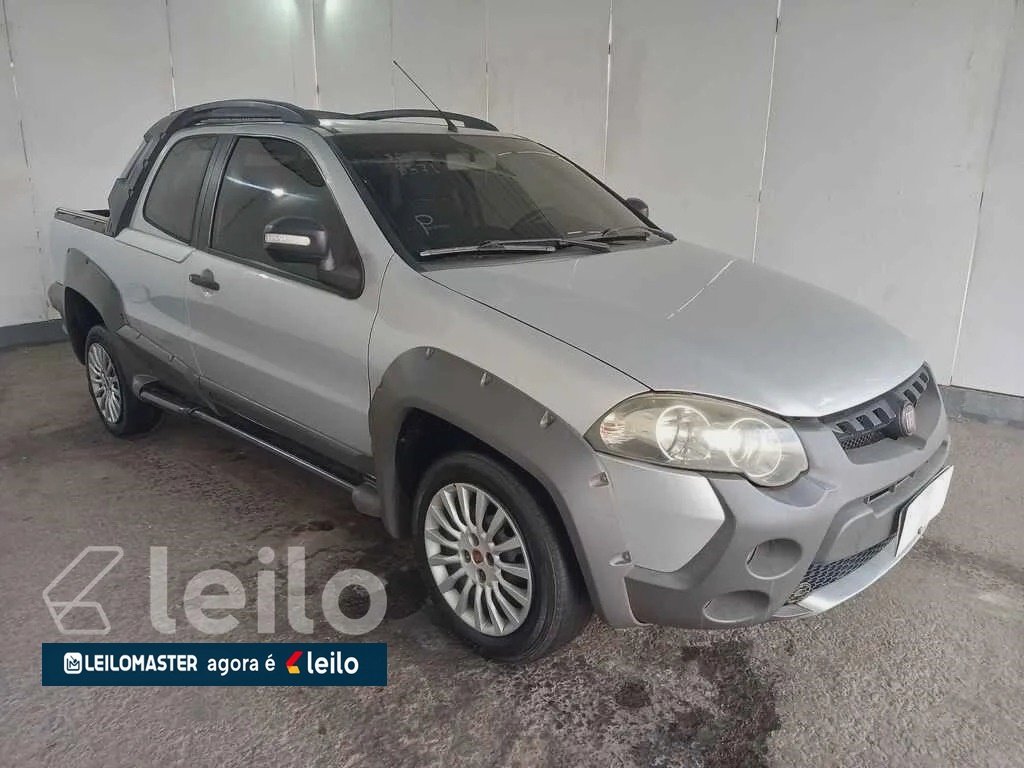 FIAT STRADA ADVENTURE CABINE DUPLA ANO 2013