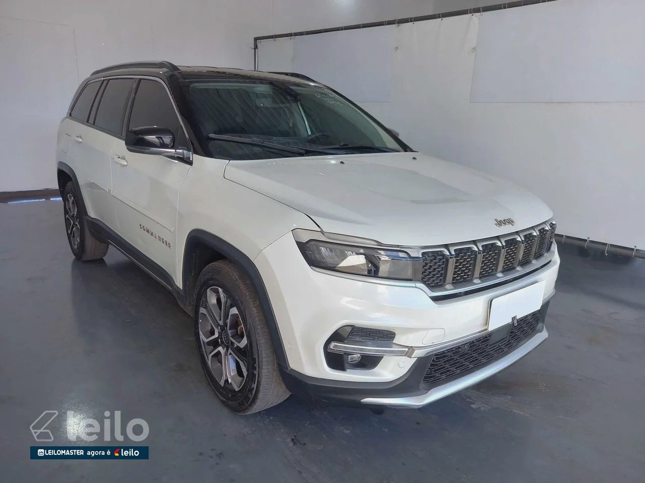 JEEP COMMANDER LIMITED T270 ANO 2022