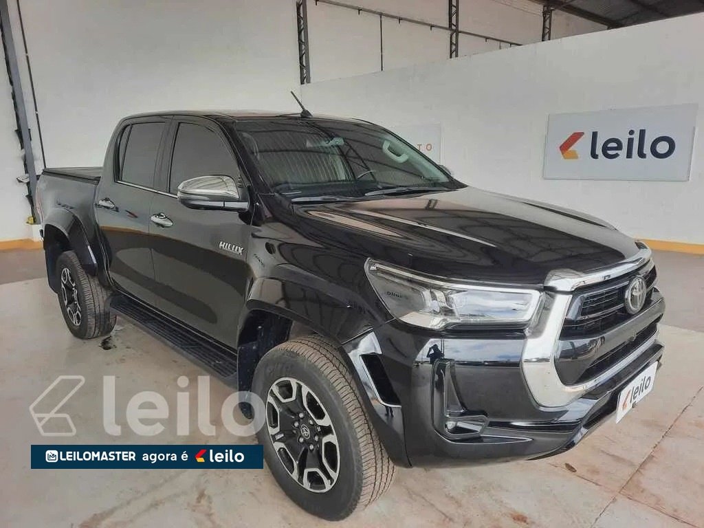 TOYOTA HILUX CABINE DUPLA SRX RD (4P) ano 2024