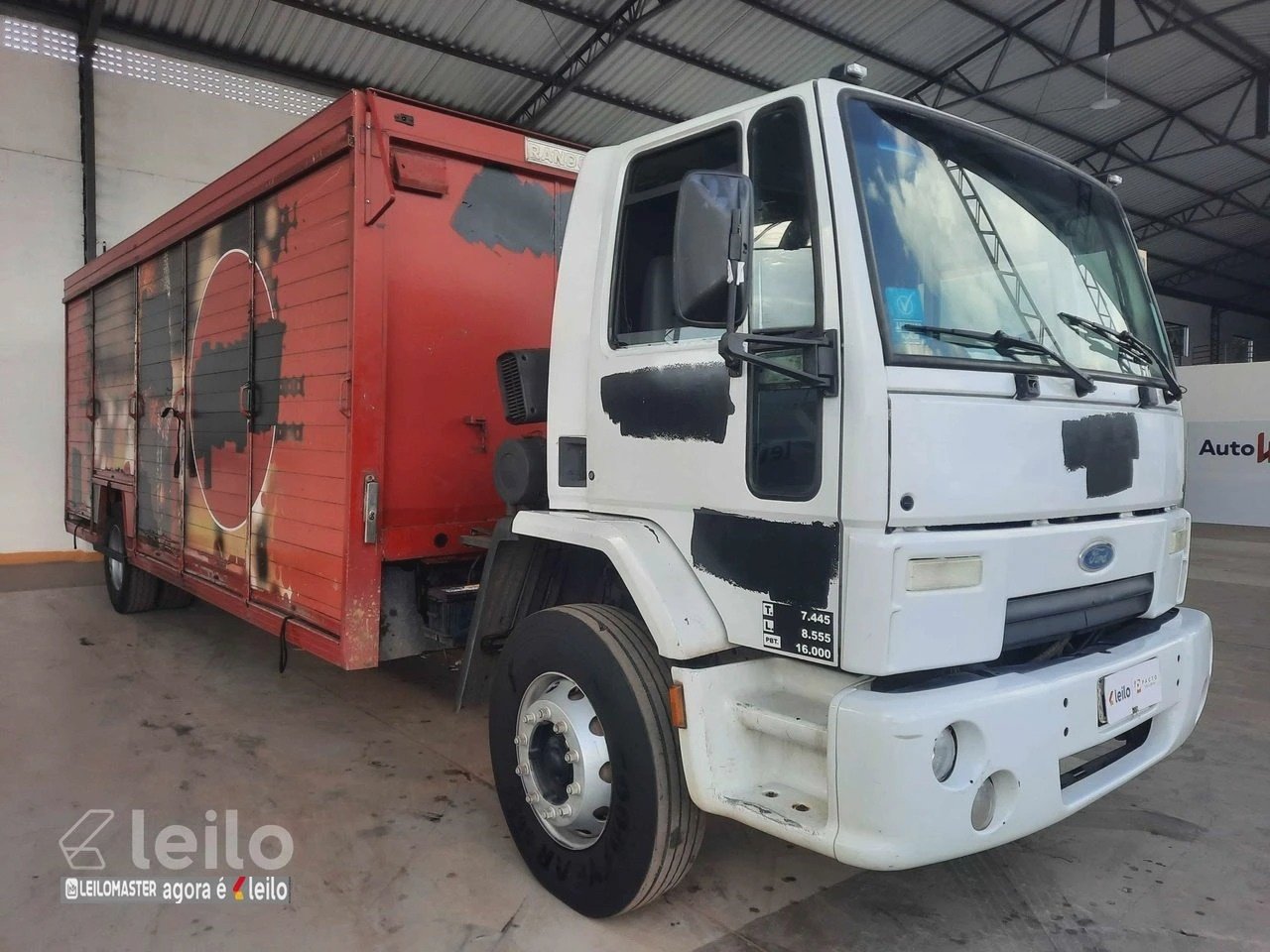 FORD CARGO 1717 E ANO 2010