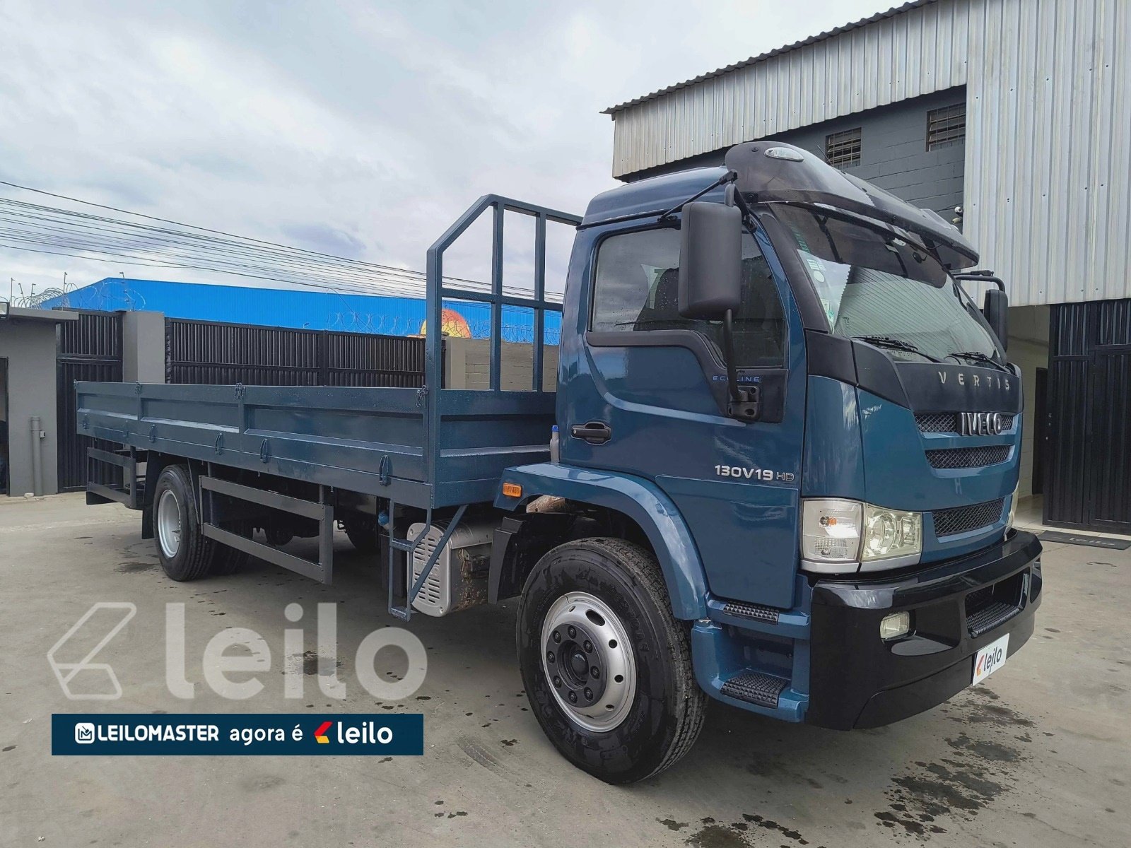 IVECO VERTIS 130V19 ANO 2013