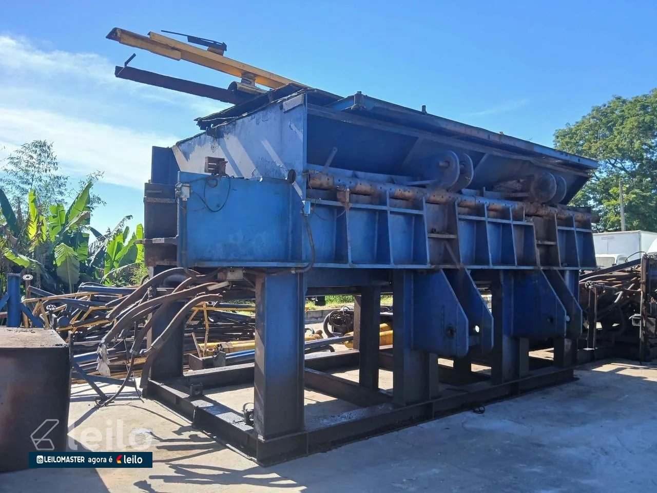 MAQUINA INDUSTRIAL PRENSA TSOURA 50 BAR 1875MN 400X6500X400